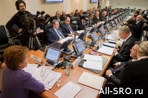  В Совете Федерации обсудили роль СРО в процессе строительства