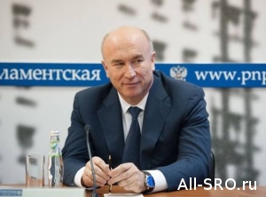  Минстрой не разрешил переход членов СРО со своим взносом внутри одного региона