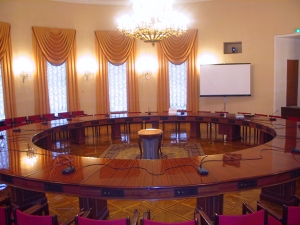  Круглый стол о совершенствование законодательства о саморегулировании пройдет в Москве