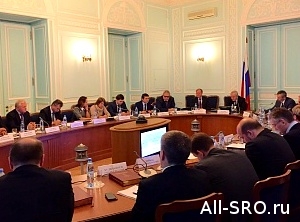  Минстрой вводит обязательное членство в СРО для строителей малоэтажного жилья