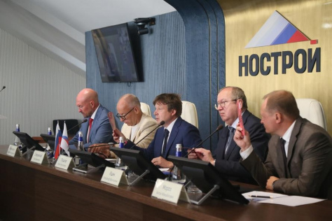  Совет НОСТРОЙ утвердил изменения в Положение о наградах и поддержал исключение двух СРО из реестра